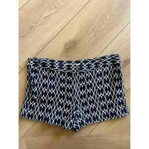 Trina Turk Women's Shorts Black‎ White Patterned Size 14 Woven Textured